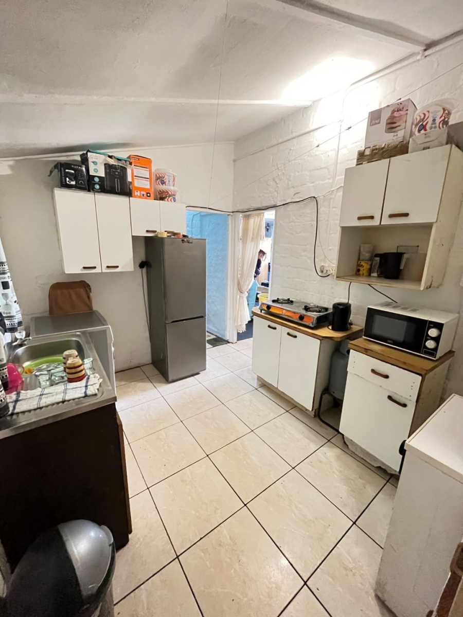 3 Bedroom Property for Sale in Manenberg Western Cape